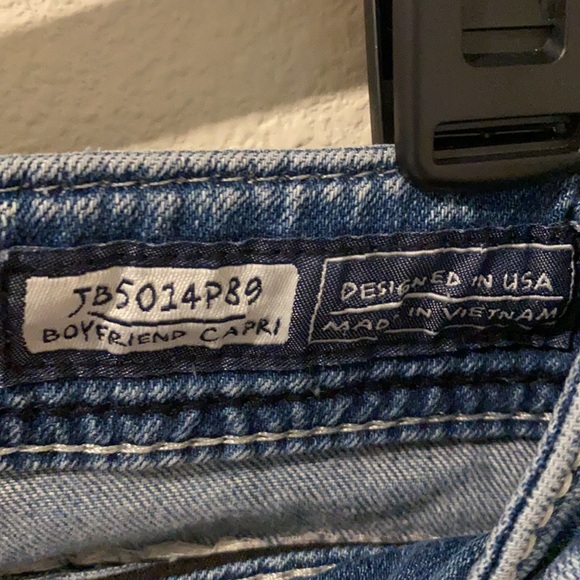 Miss Me Jeans Sz 27 Boyfriend Capri - Picture 5 of 6